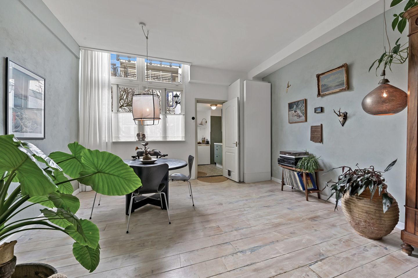 Photo 14 of Prins Hendrikstraat 55-3