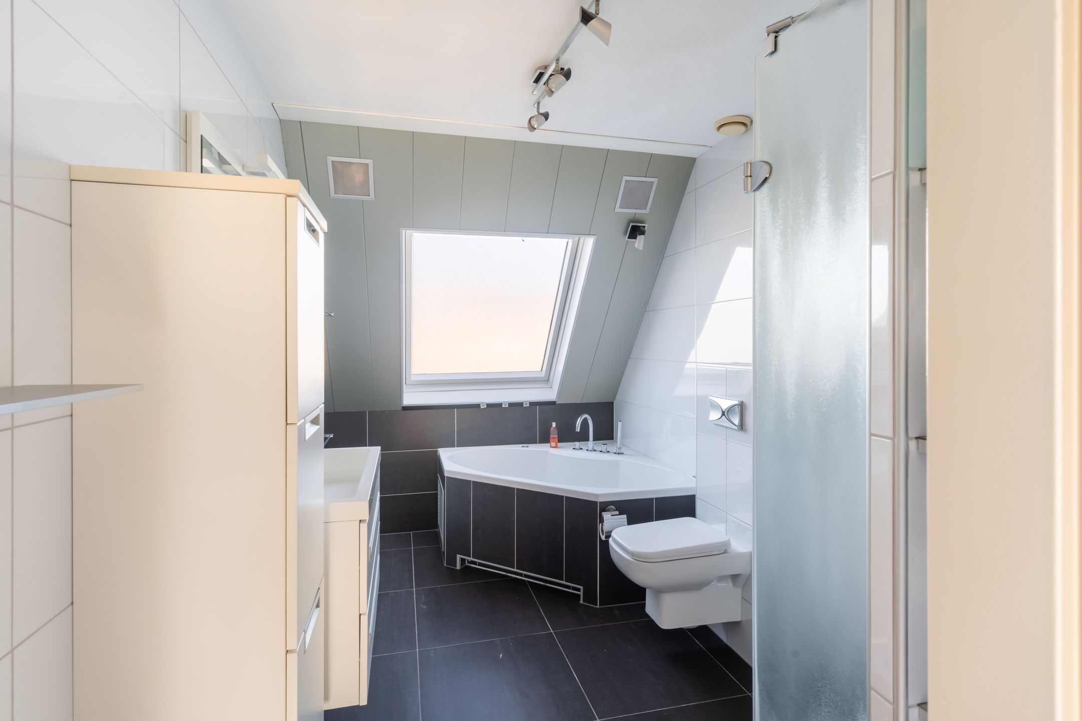 Foto 36 van Wolfswaard 82