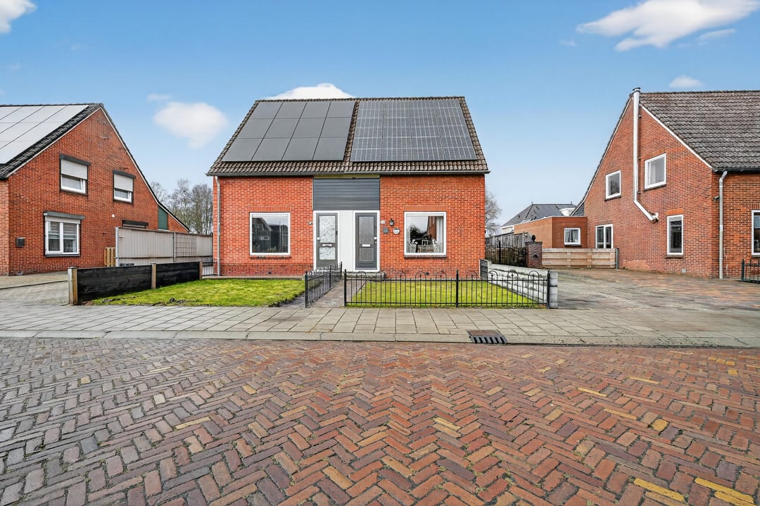 Photo 2 of Engweg 124