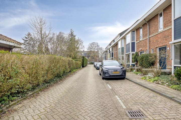 Photo 2 of Ligusterweg 1