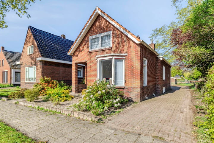 Vrijstaande woning te koop: Dorpsstraat 89, Onstwedde