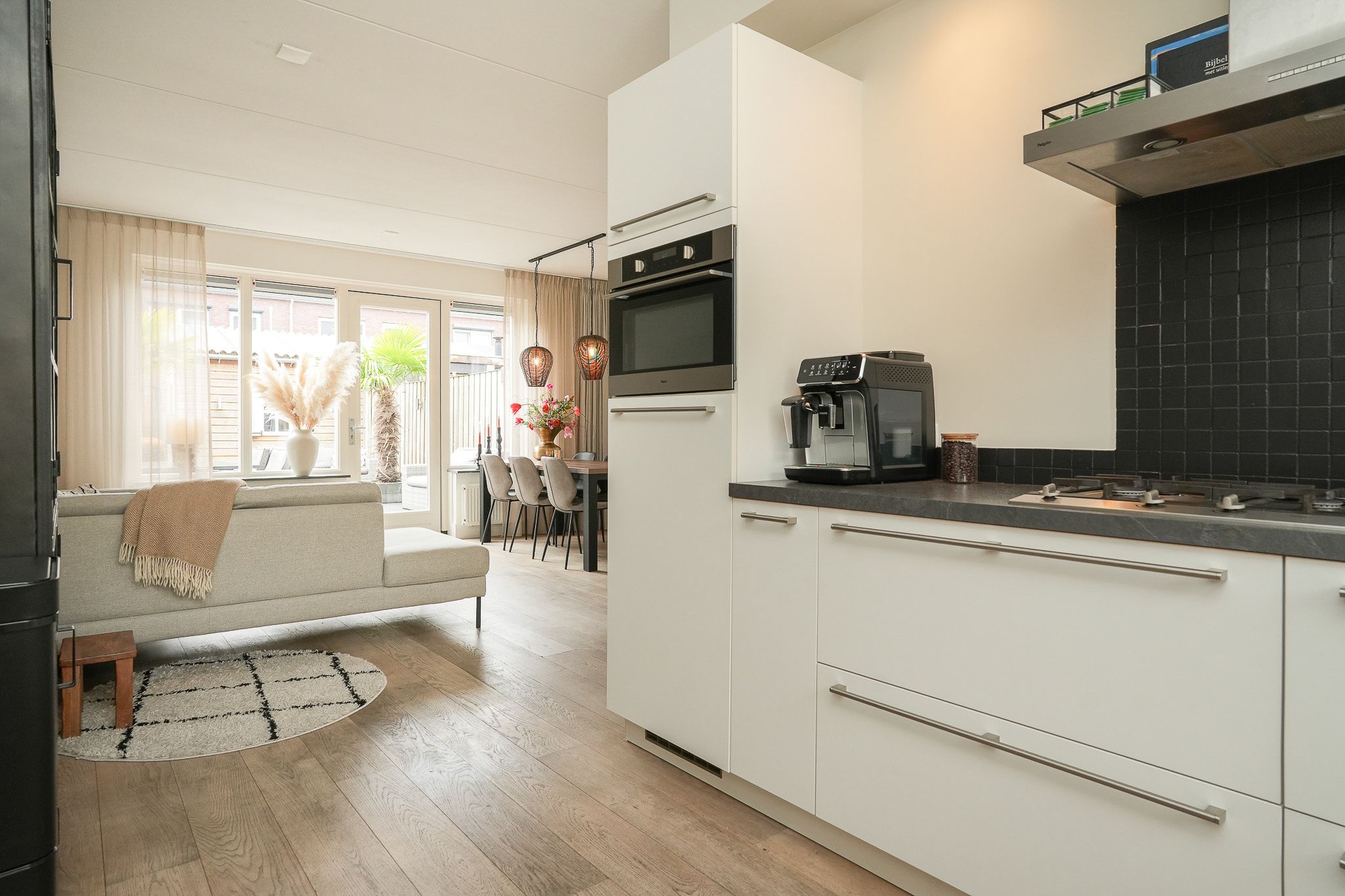 Photo 15 of Meester N J van Riemsdijkstraat 8