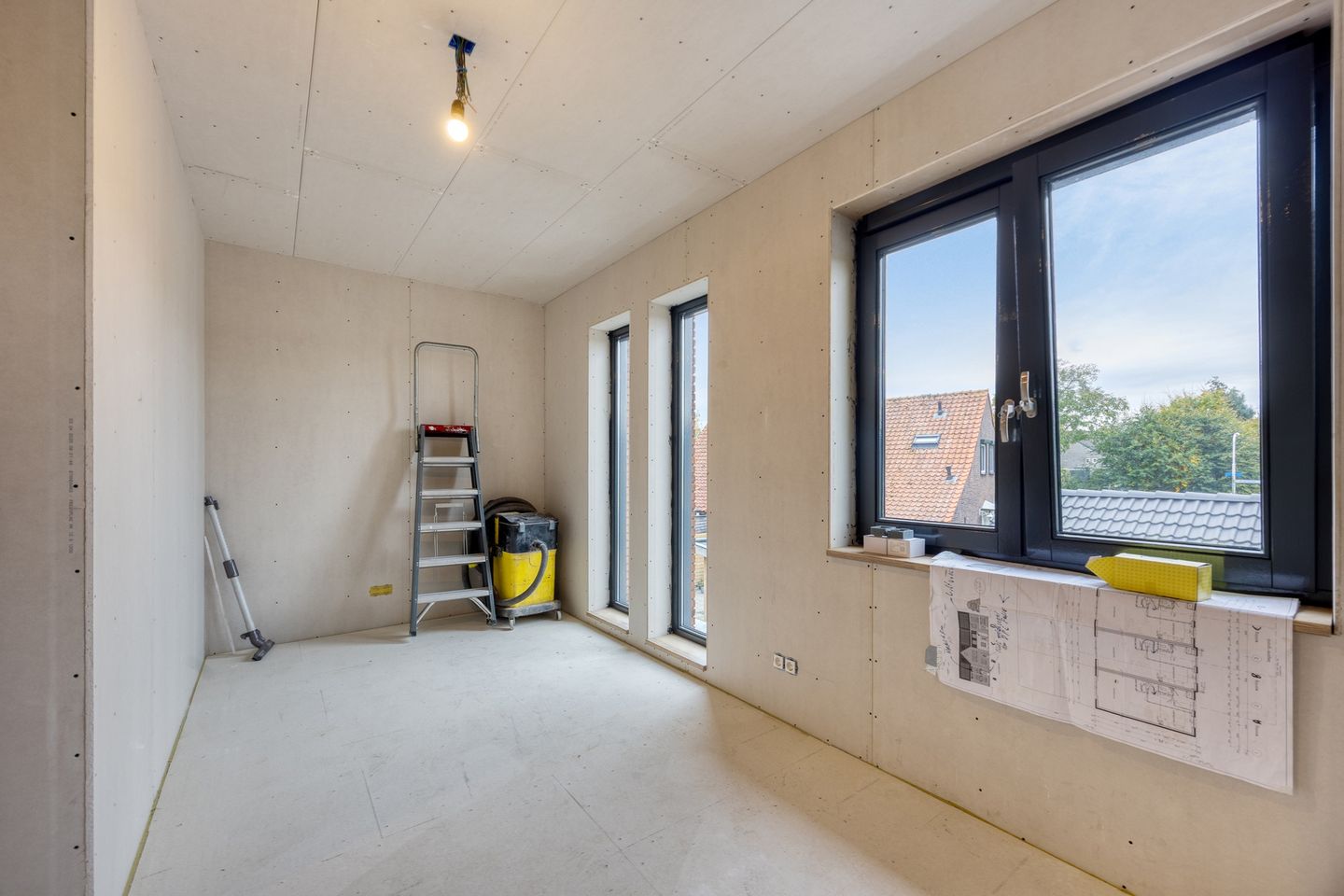 Newly built corner home with five bedrooms in picturesque Wijngaarden — 22
