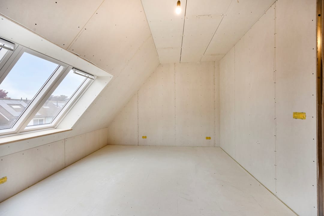 Newly built corner home with five bedrooms in picturesque Wijngaarden — 34