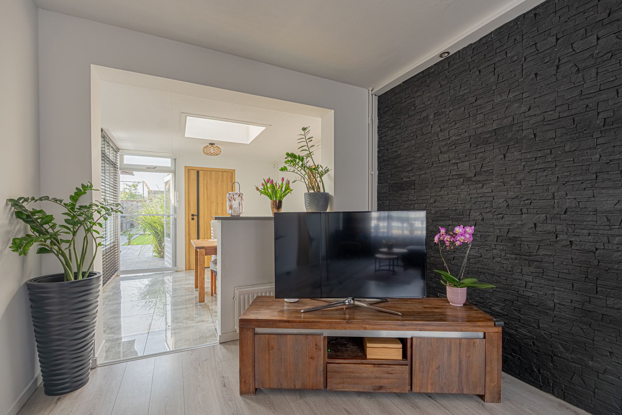 Foto 9 van Nazareth 4