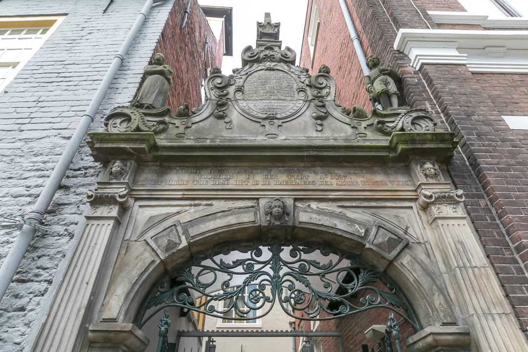 Foto 8 van Rodeweeshuisstraat 113