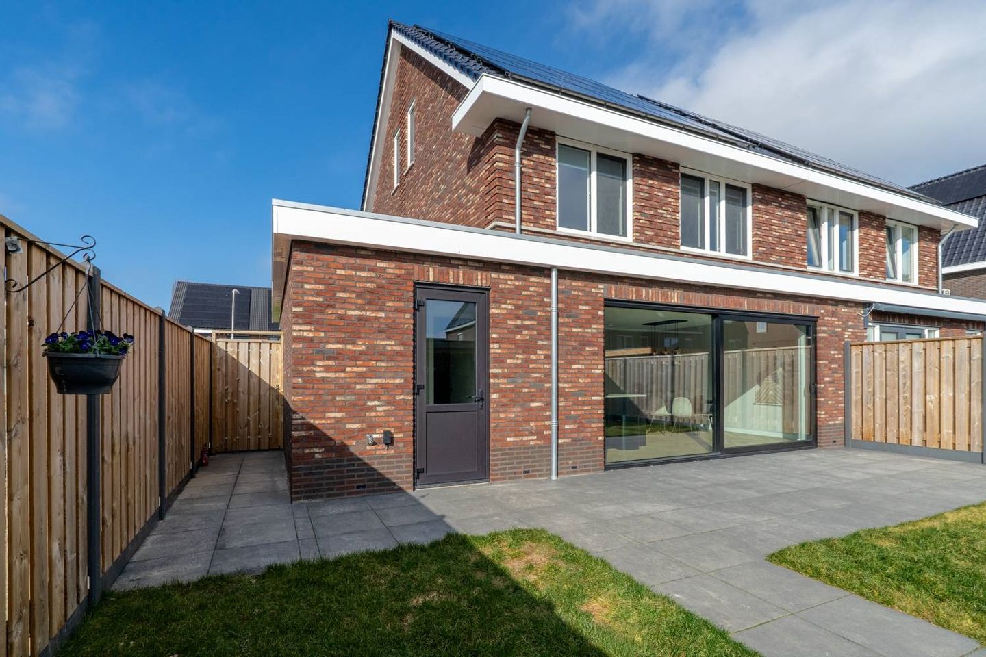 Photo 49 of Koogstraat 12