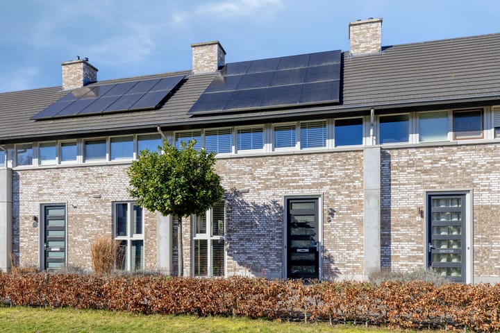 Photo 2 of Burgemeester van Agtstraat 5