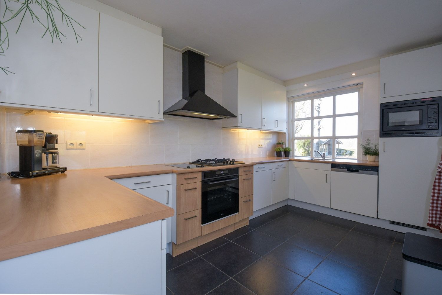 Photo 21 of De Feart 34