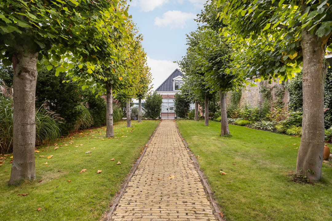 Photo 11 of Rijksweg 138