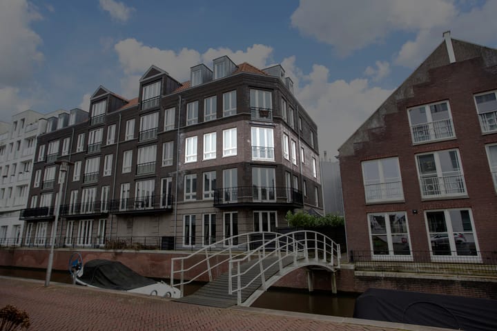 Foto 2 van Dr. R. van Lutterveltstraat 28