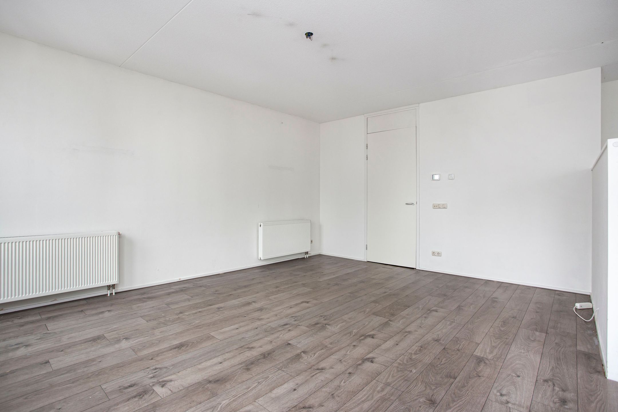 Foto 9 van Dr. R. van Lutterveltstraat 28