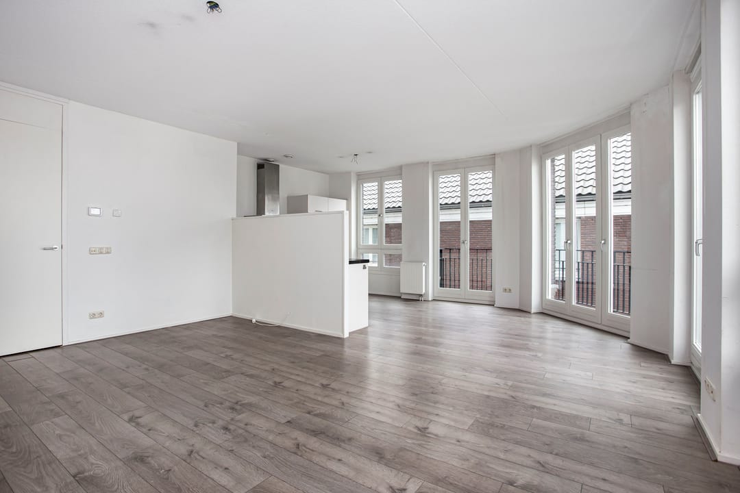 Foto 8 van Dr. R. van Lutterveltstraat 28