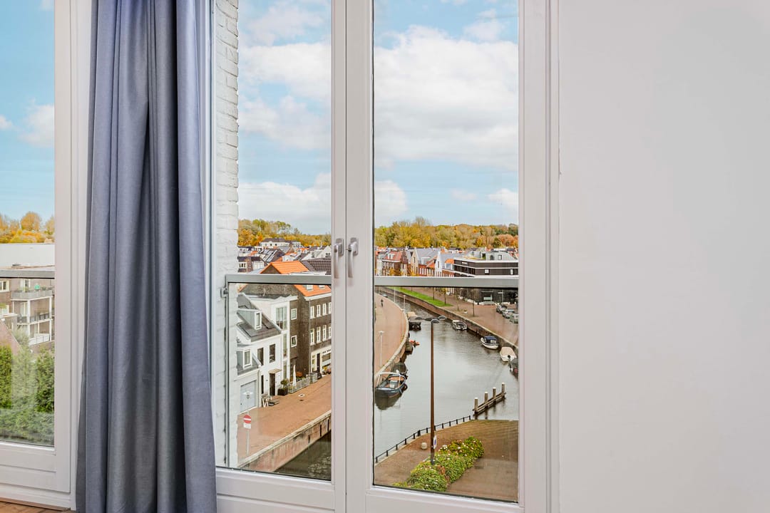 Foto 8 van J. Homan van der Heideplein 34