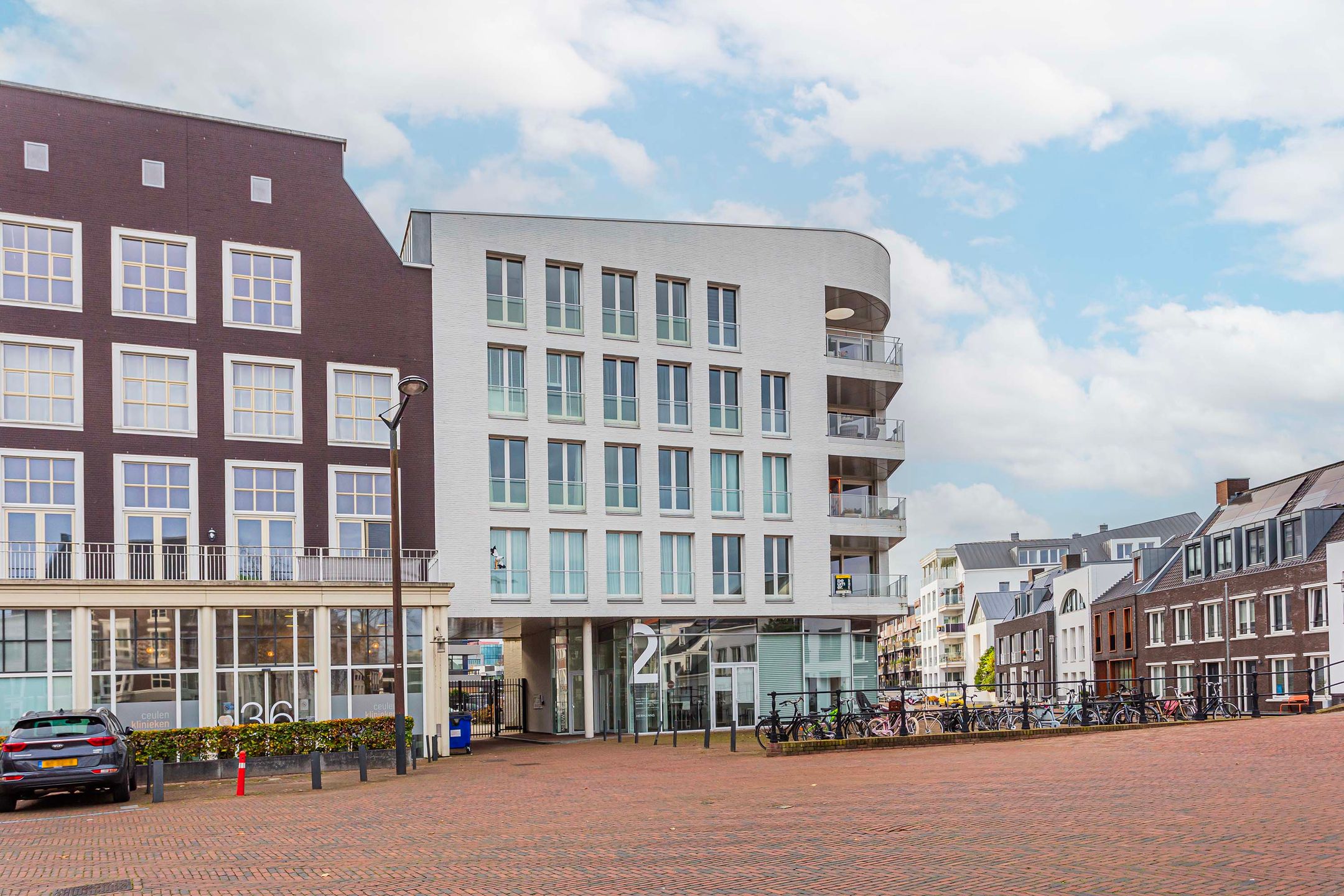 Foto 30 van J. Homan van der Heideplein 34