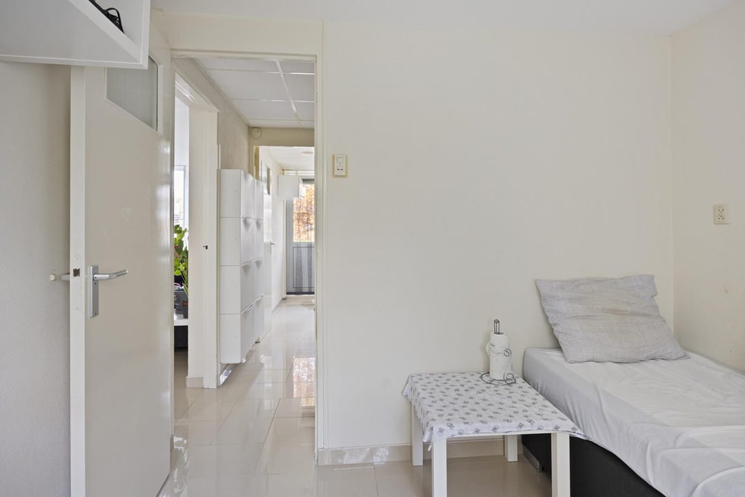 Foto 16 van Hoogenwaardstraat 74-A