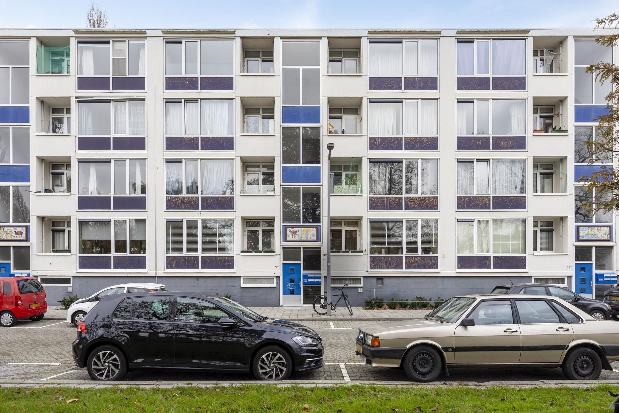 Foto 18 van Hoogenwaardstraat 74-A