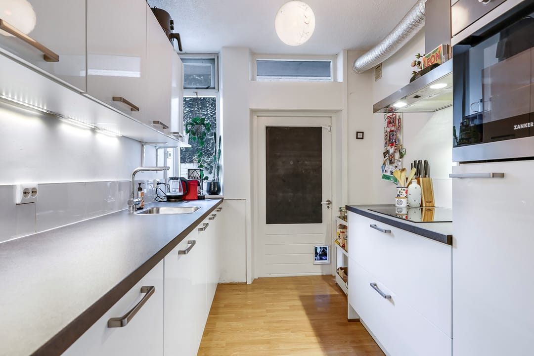 Photo 13 of Semmelinkstraat 2