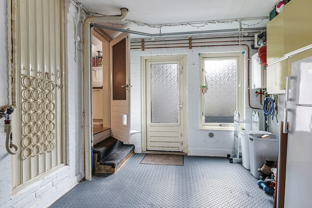 Photo 16 of Semmelinkstraat 2