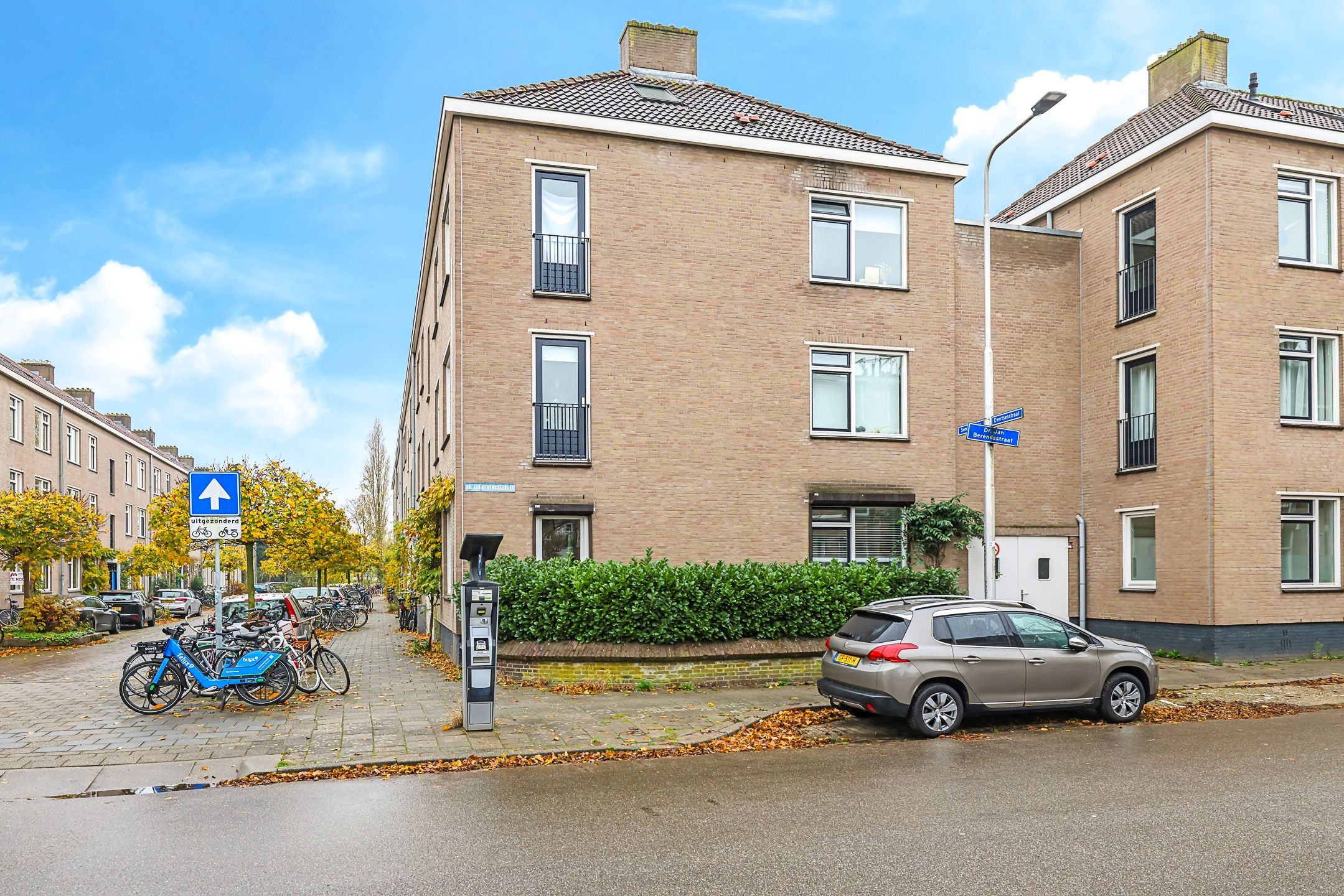 Photo 21 of Semmelinkstraat 2