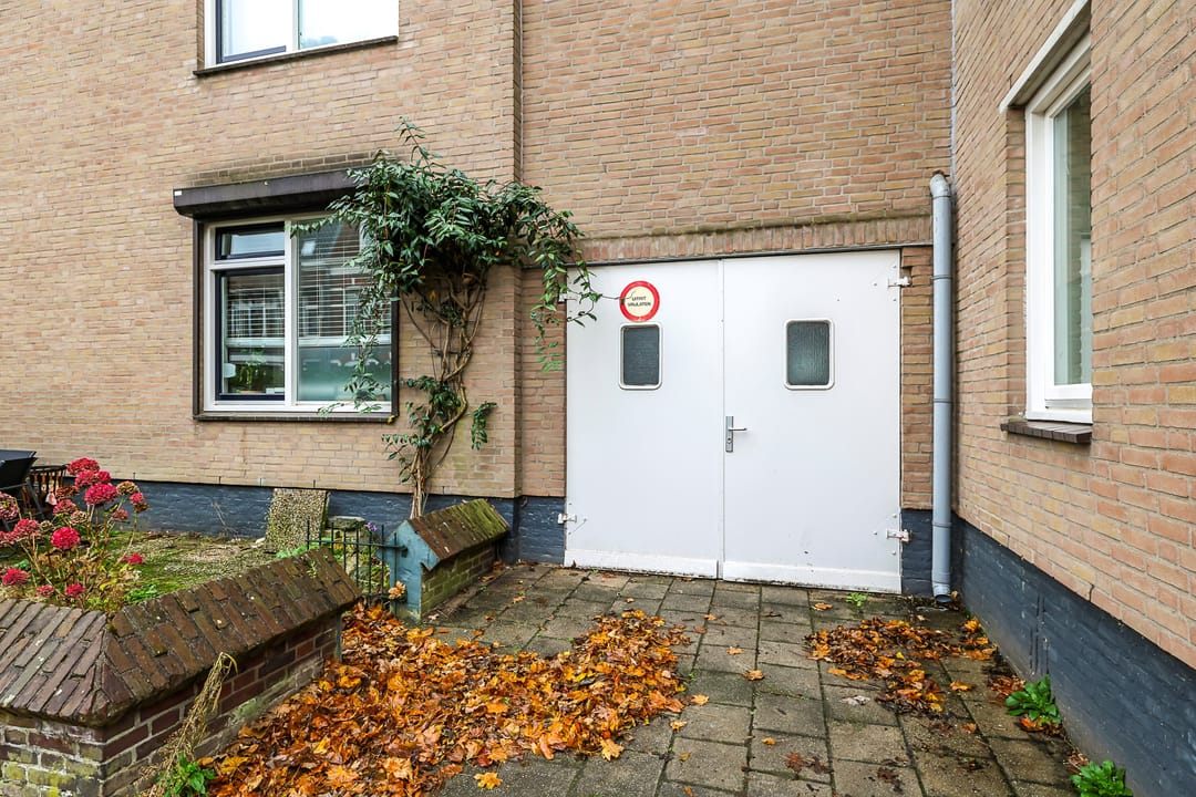 Photo 28 of Semmelinkstraat 2