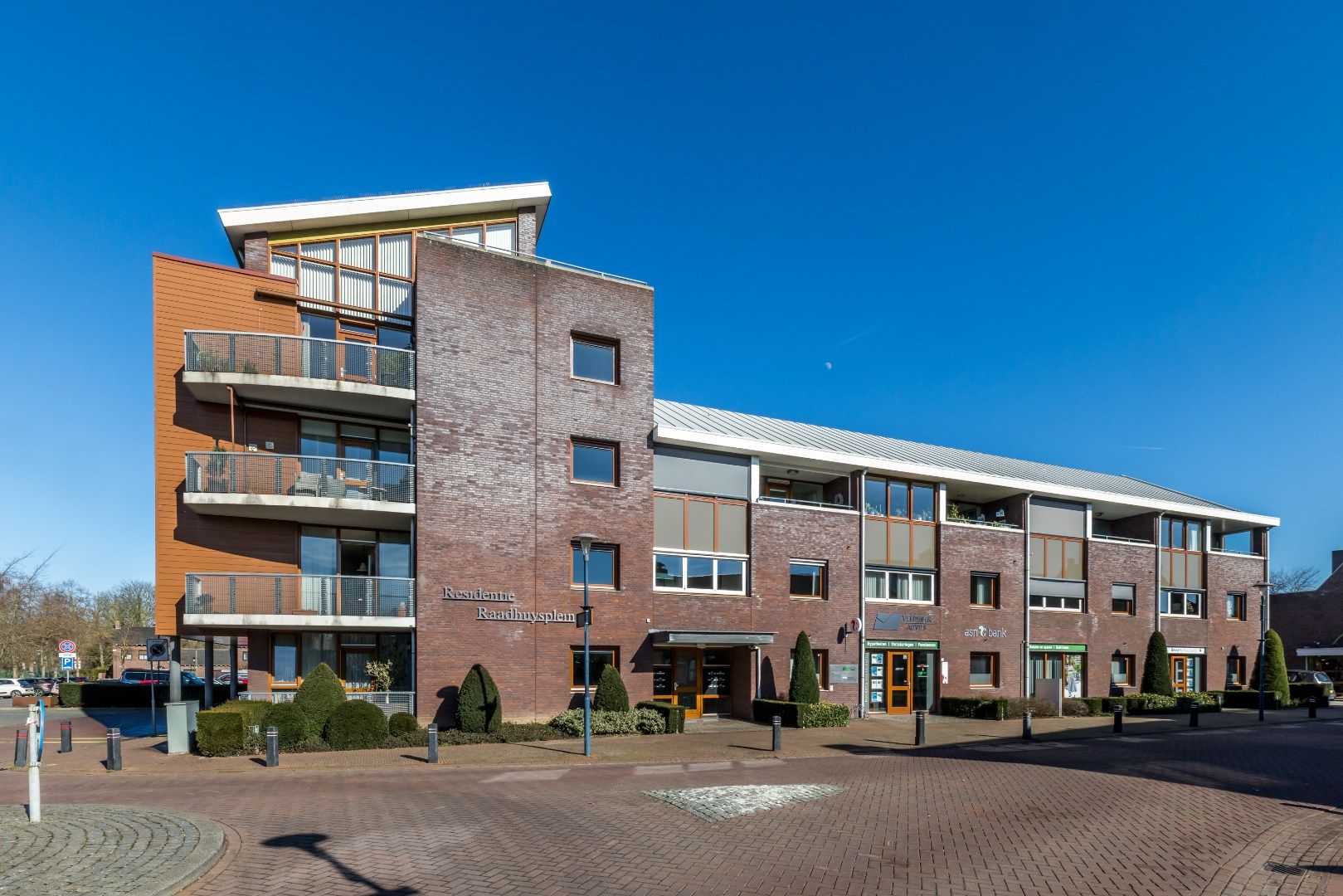 Spacious Apartment with Loggia and Private Parking in Munstergeleen Center — 29