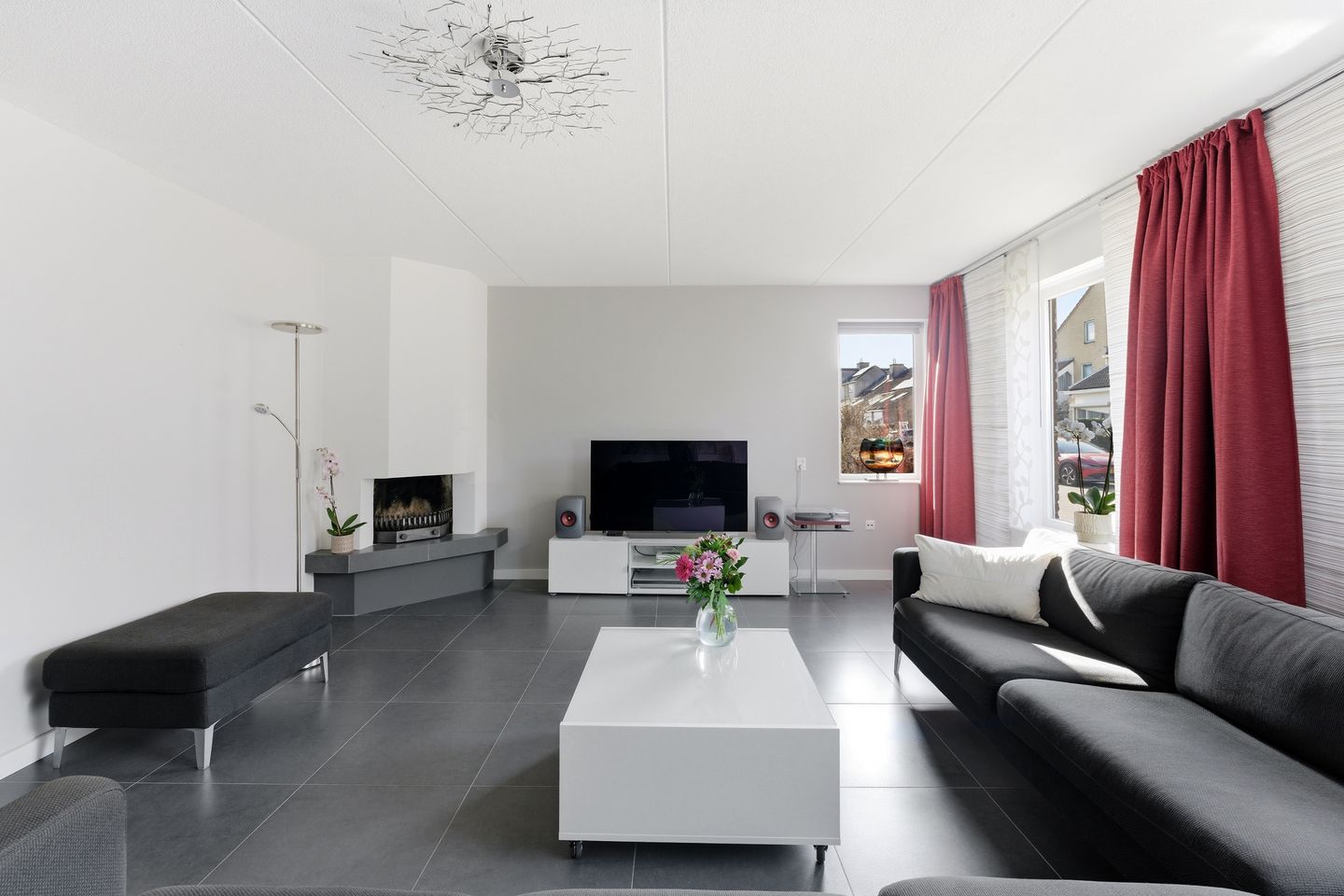 Foto 5 van Ridderspoorhof 11