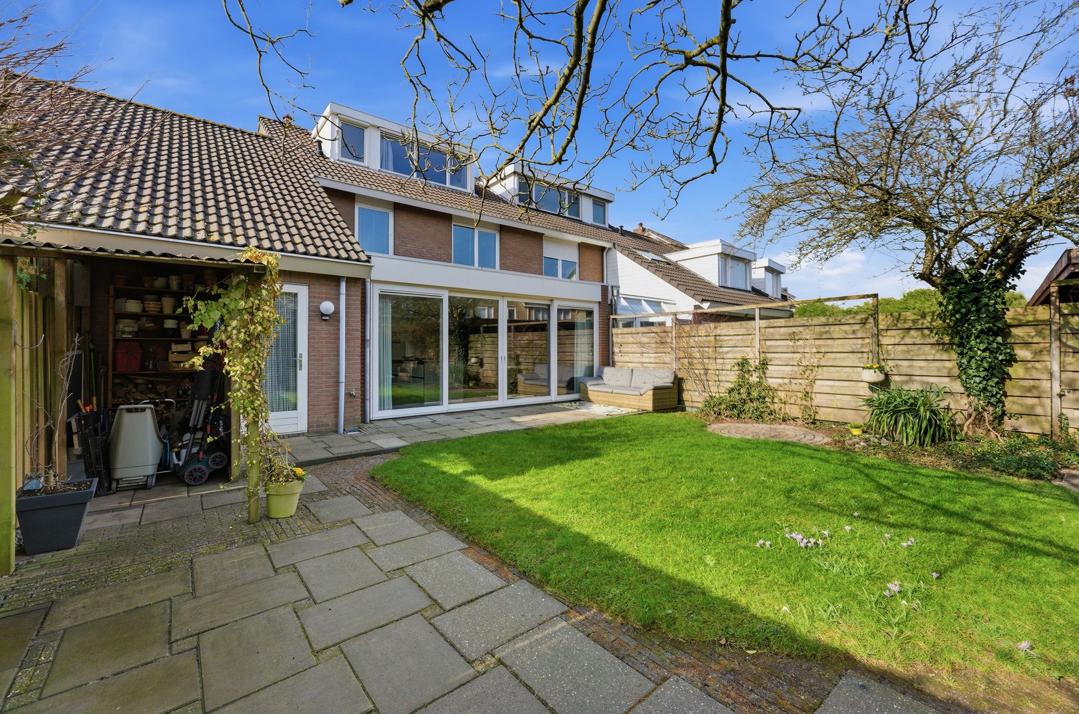 Foto 51 van Ridderspoorhof 11