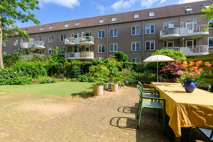 Photo 4 of Polanenstraat 64