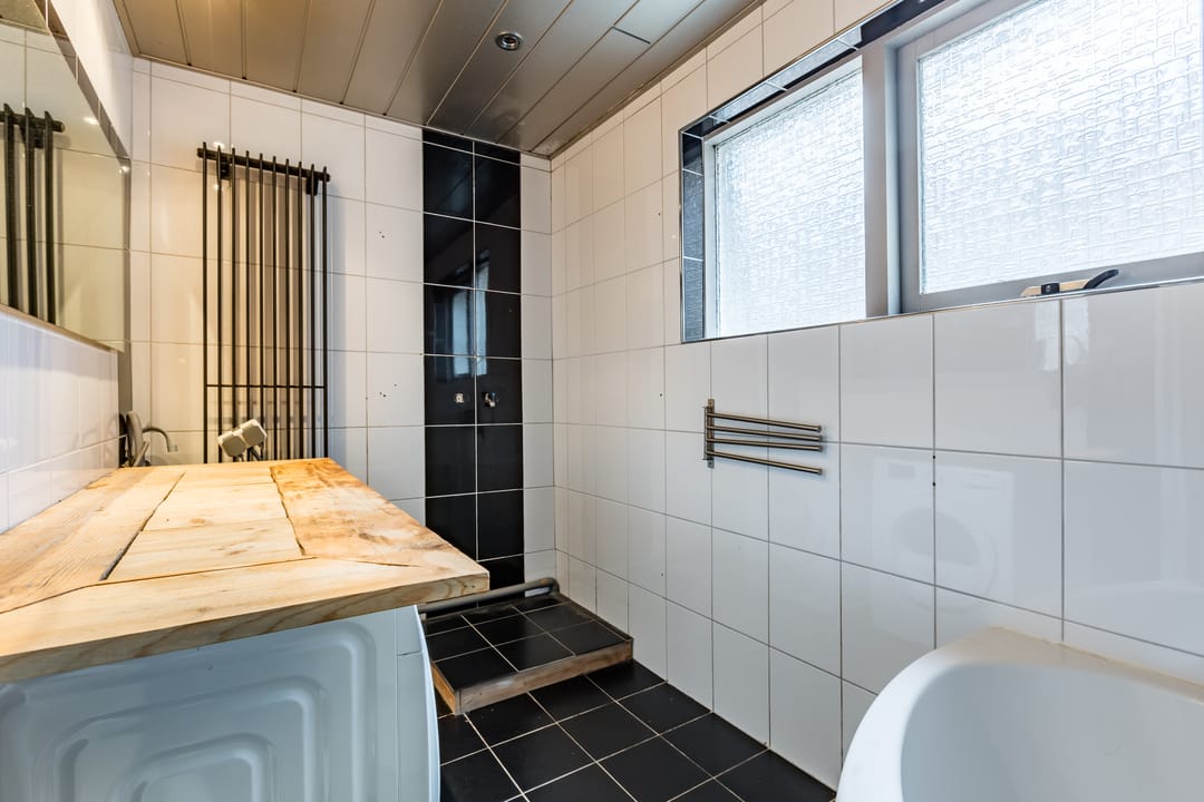 Photo 32 of Burgemeester van Loonstraat 18