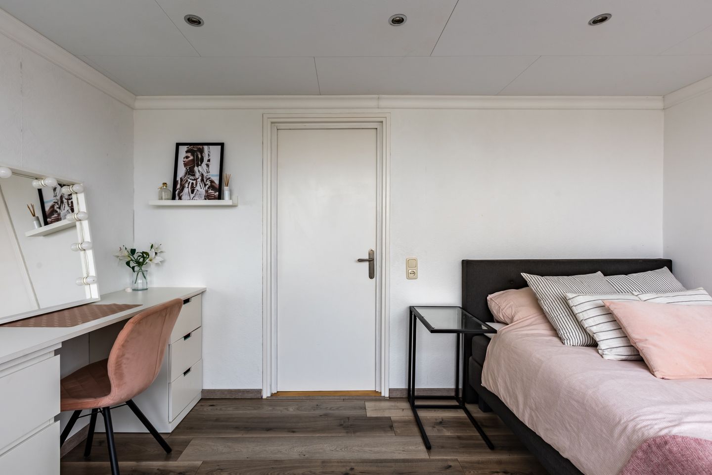 Photo 44 of Burgemeester van Loonstraat 18