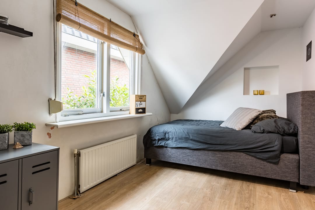 Photo 46 of Burgemeester van Loonstraat 18