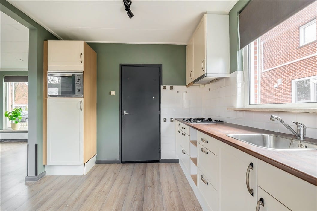 Foto 17 van Burgemeester Venemastraat 24