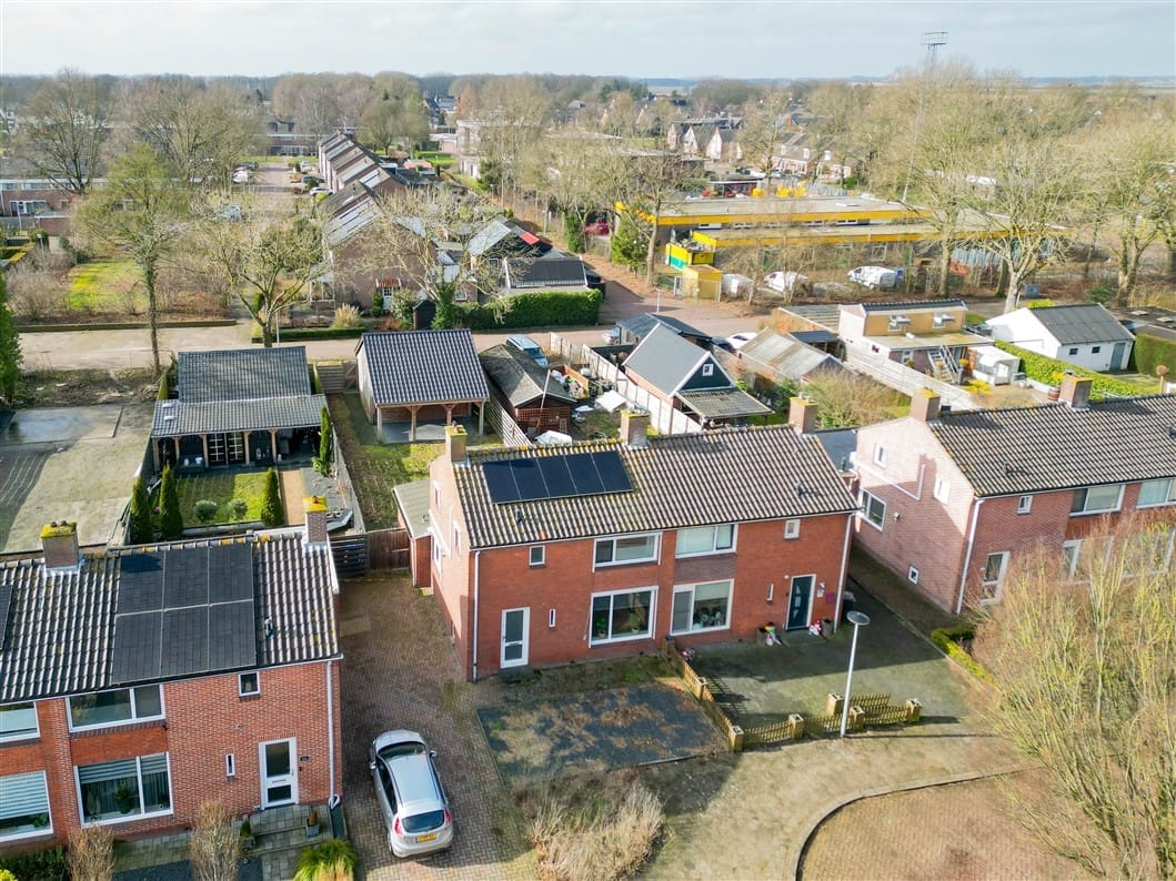 Foto 37 van Burgemeester Venemastraat 24