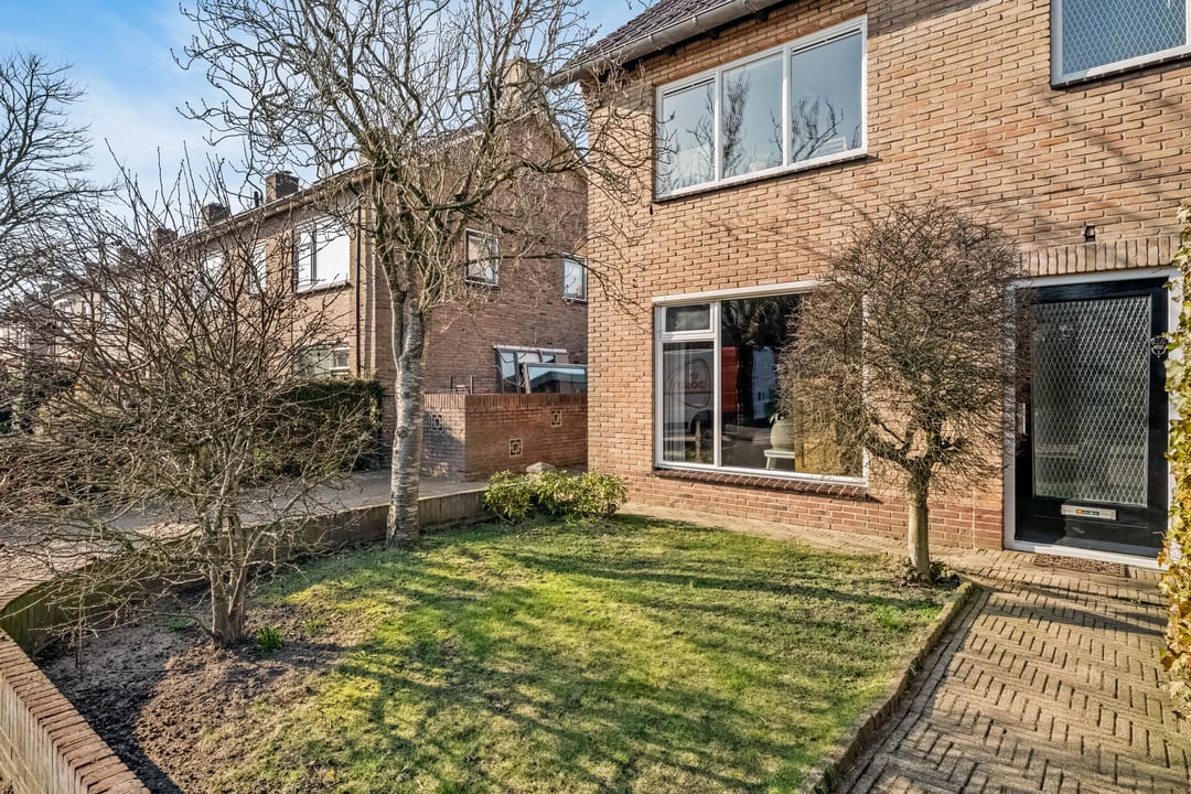 Characterful Detached Home Near the Forest with Spacious Garage in Putten — 40