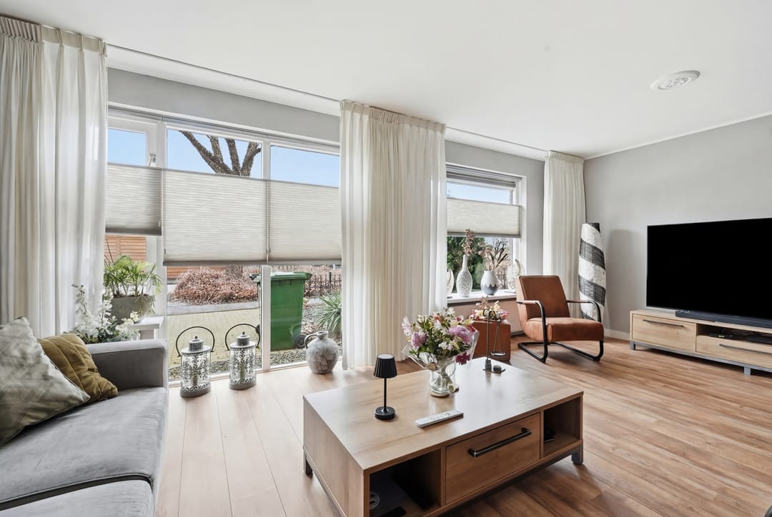 Photo 8 of De Zwaai 69