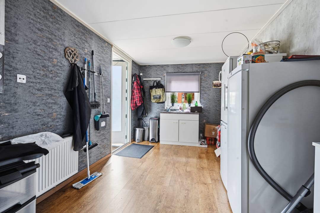 Photo 17 of De Zwaai 69