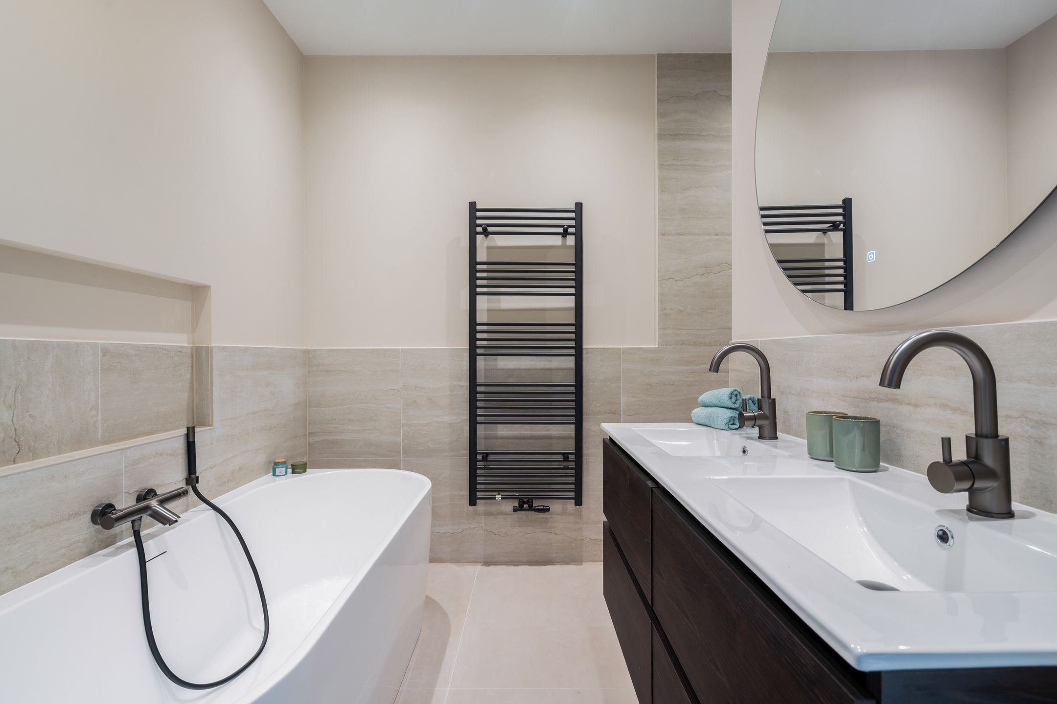 High-end renovated double apartment with sunny south-facing garden in Rotterdam Nieuwe Westen — 25