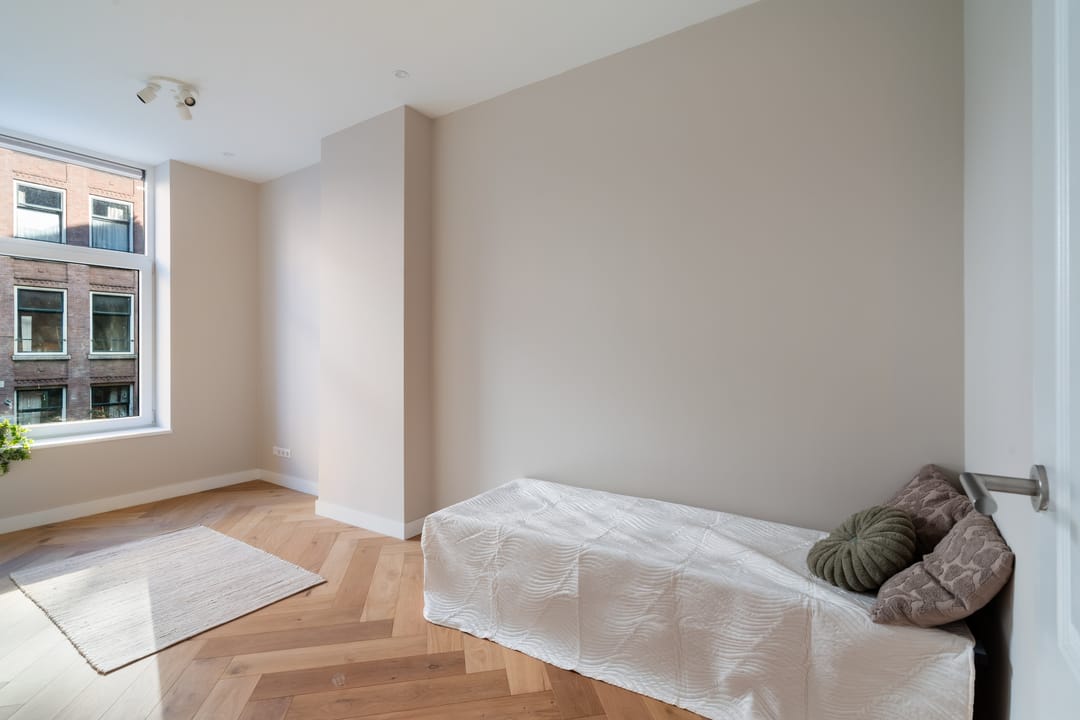 High-end renovated double apartment with sunny south-facing garden in Rotterdam Nieuwe Westen — 39