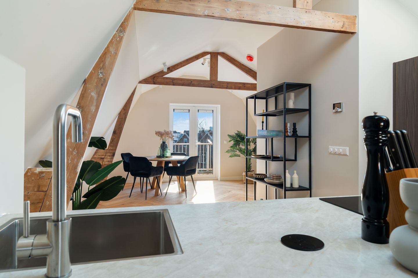 Foto 5 van Hugo Molenaarstraat 26-B03