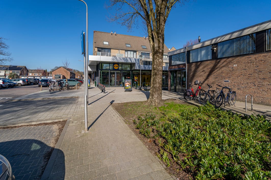 Move-in Ready 3-Bedroom Apartment with Panoramic View in Tilburg — 33