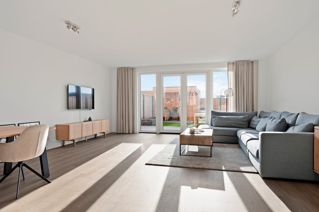 Photo 8 of Stokroos 18