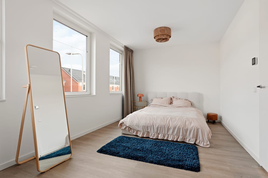 Photo 23 of Stokroos 18