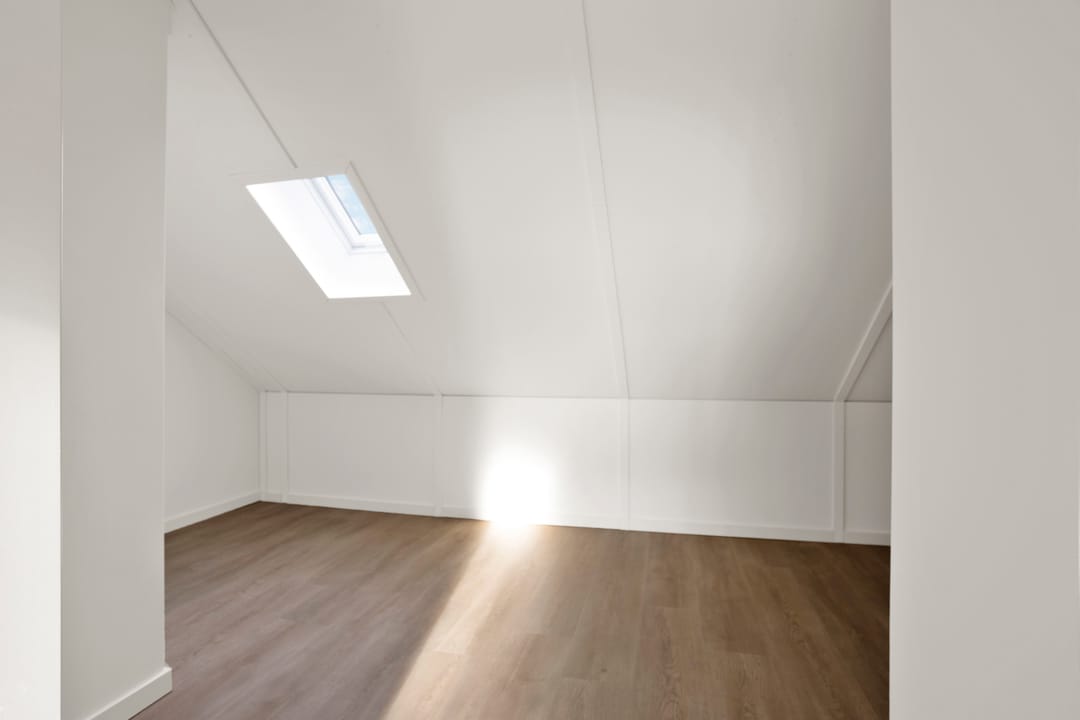 Photo 31 of Stokroos 18