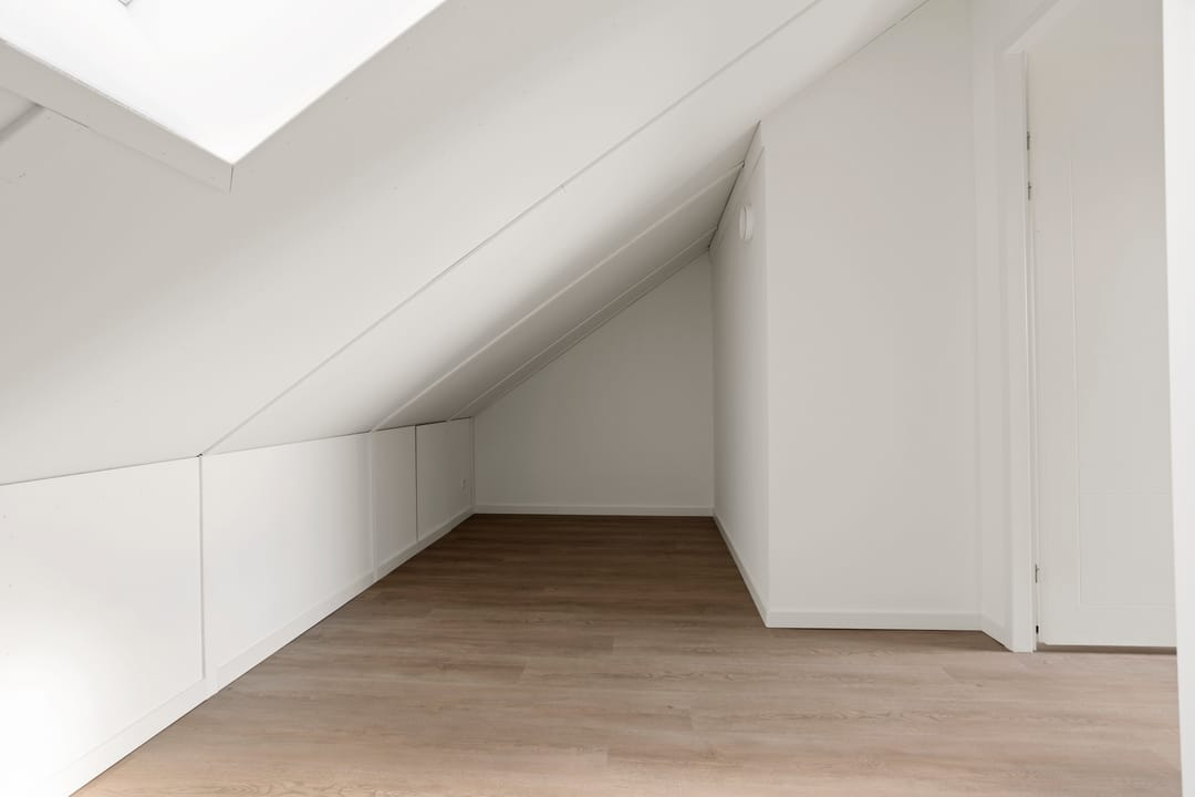 Photo 32 of Stokroos 18