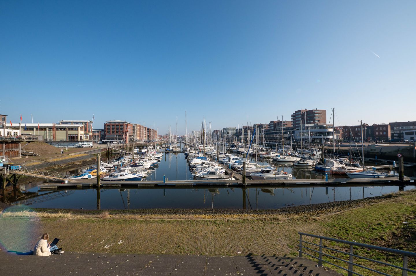 Foto 44 van Westduinweg 52-D