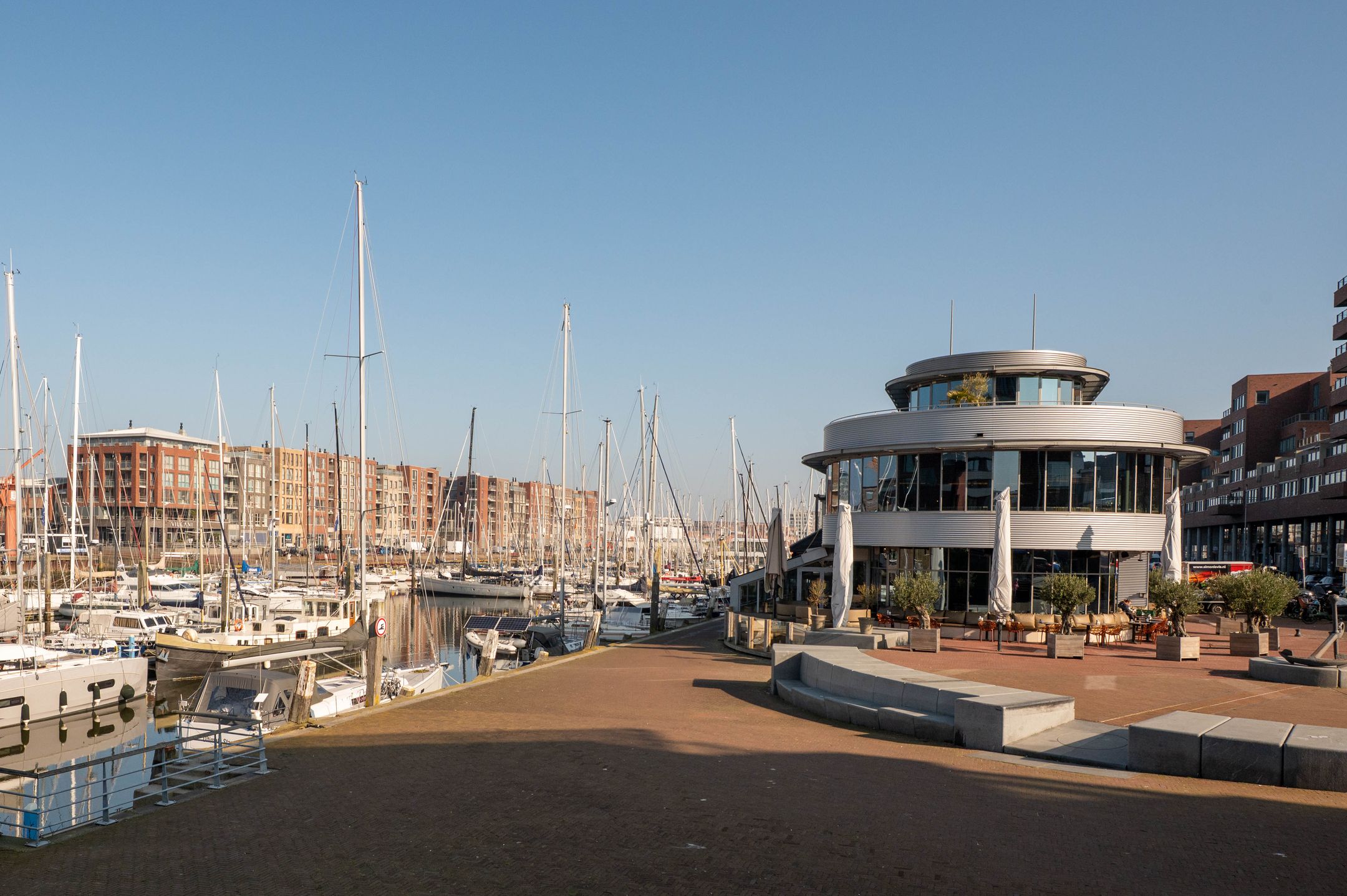 Foto 45 van Westduinweg 52-D