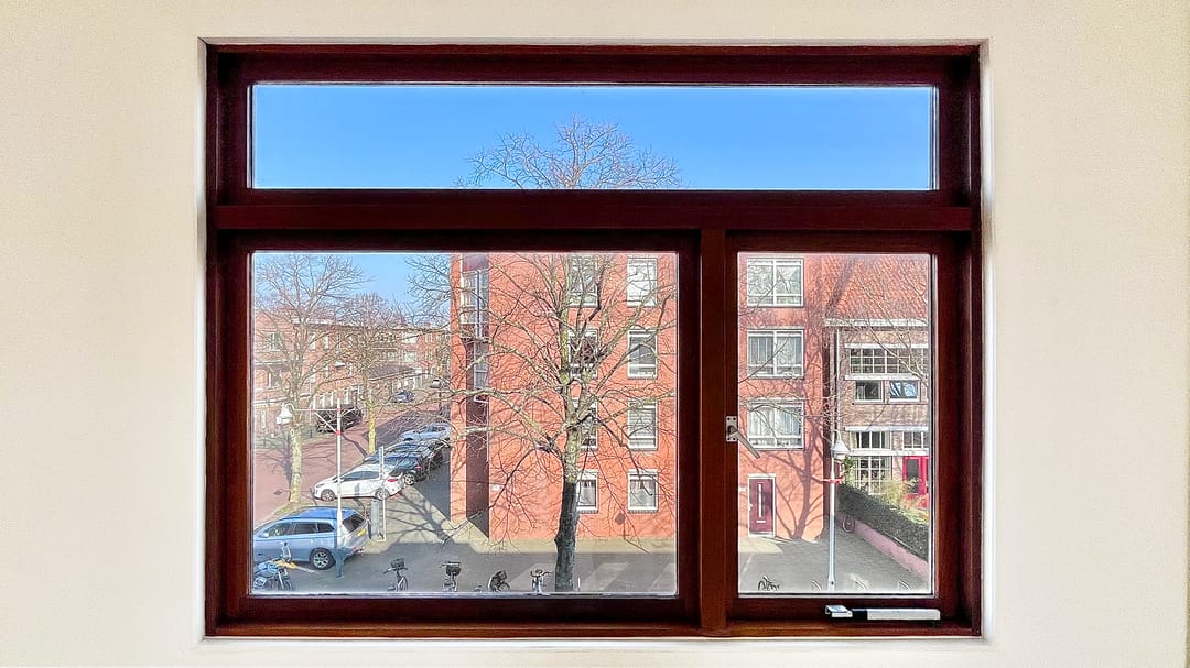 Top floor apartment with 3 bedrooms in The Hague — 13