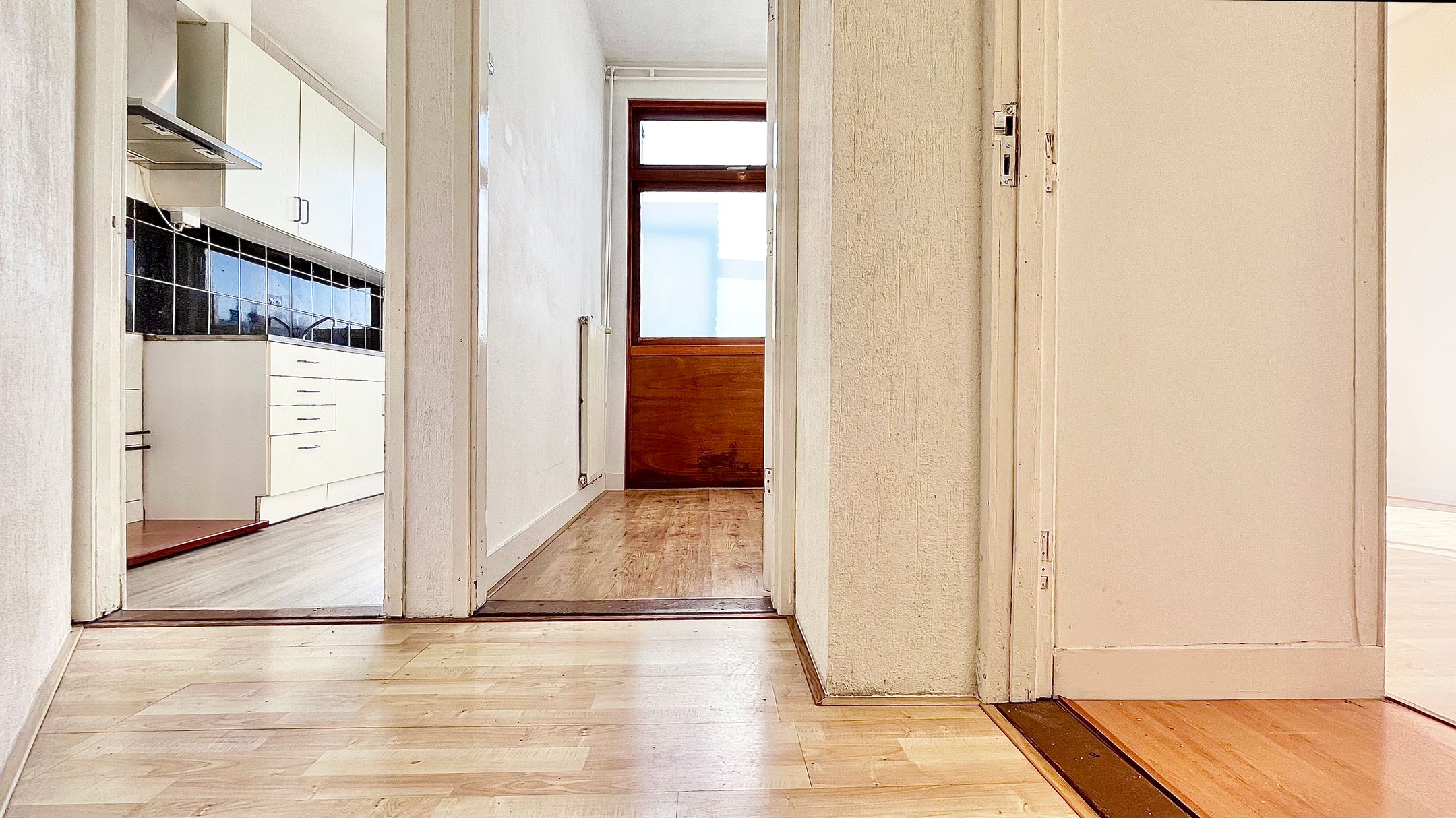 Top floor apartment with 3 bedrooms in The Hague — 21