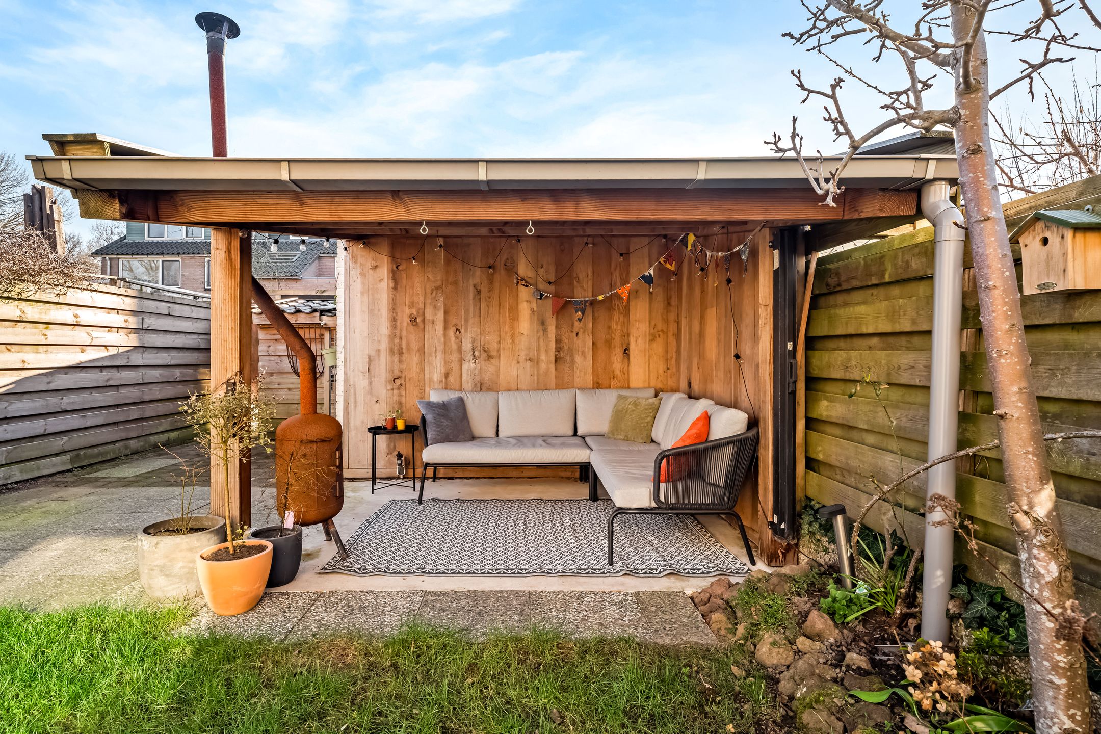 Move-in ready family home with new kitchen and sunny south-facing garden in Amersfoort — 30